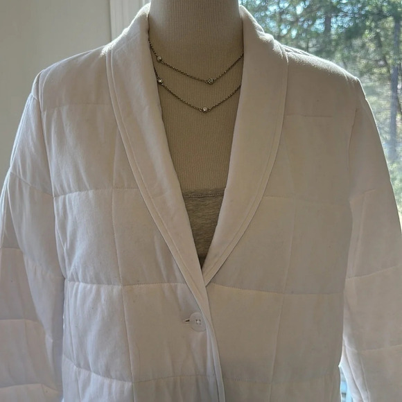 Eileen Fisher Cropped Quilted Organic cotton Jacket, Size Small, Like New - Picture 2 of 7